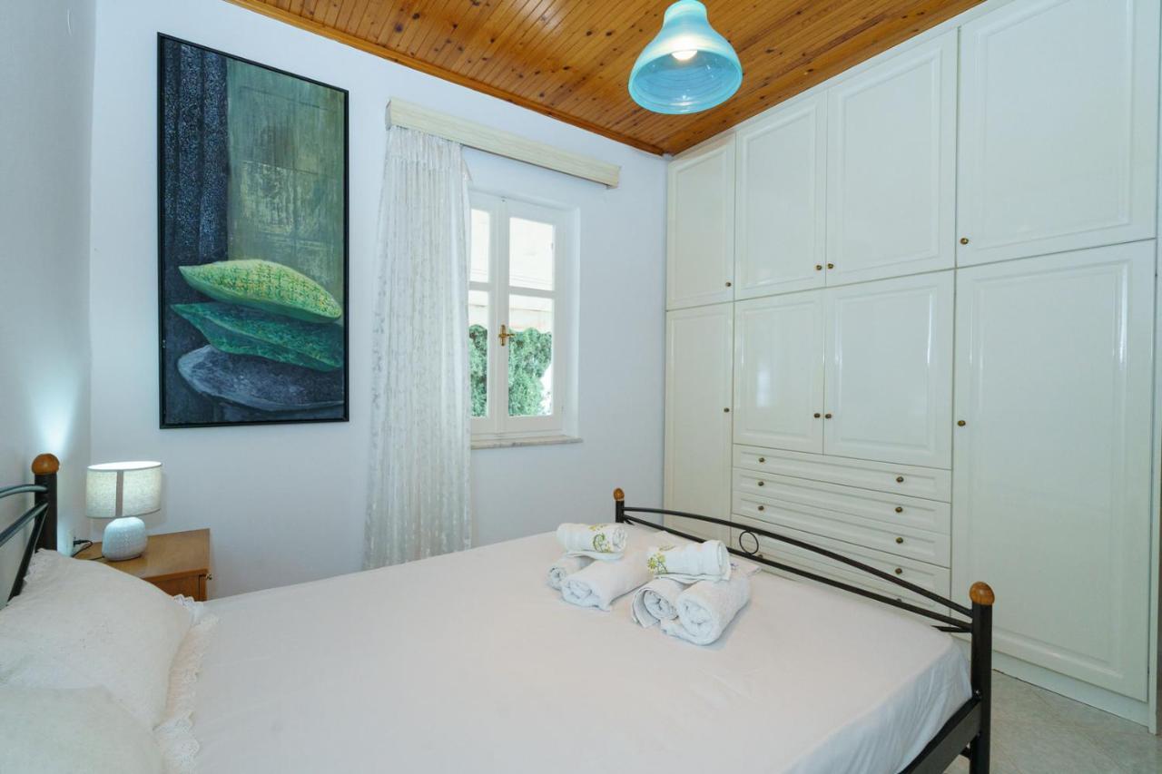 Hydra'S Harbor Hideaways - Cozy Coastal Getaways Apartment Bagian luar foto